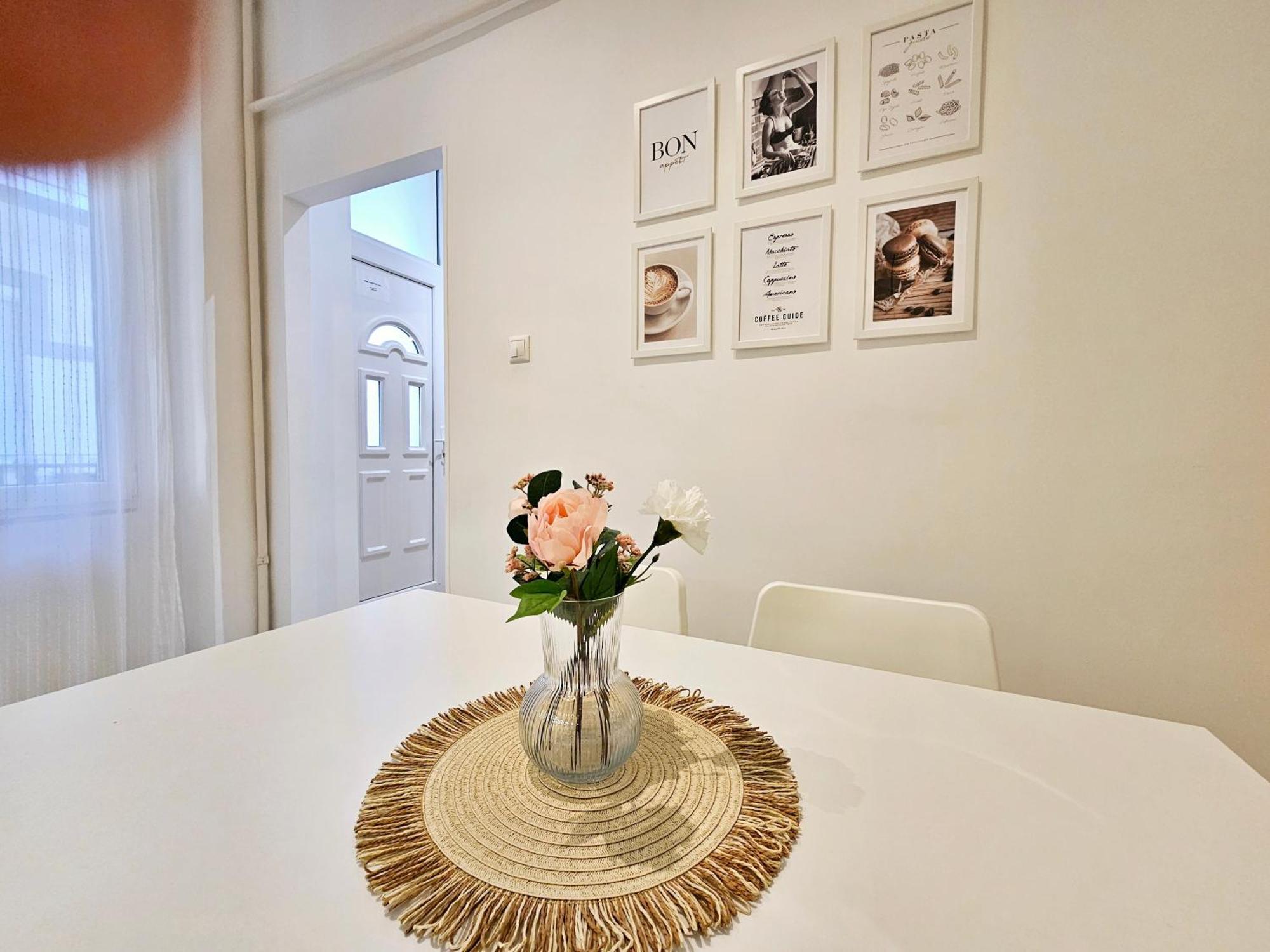 Petibo - Kazinczy 10., A/c, Location Downtown Appartamento