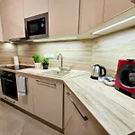 Petibo Apartments - Kazinczy 10., A/C, Best Location Downtown