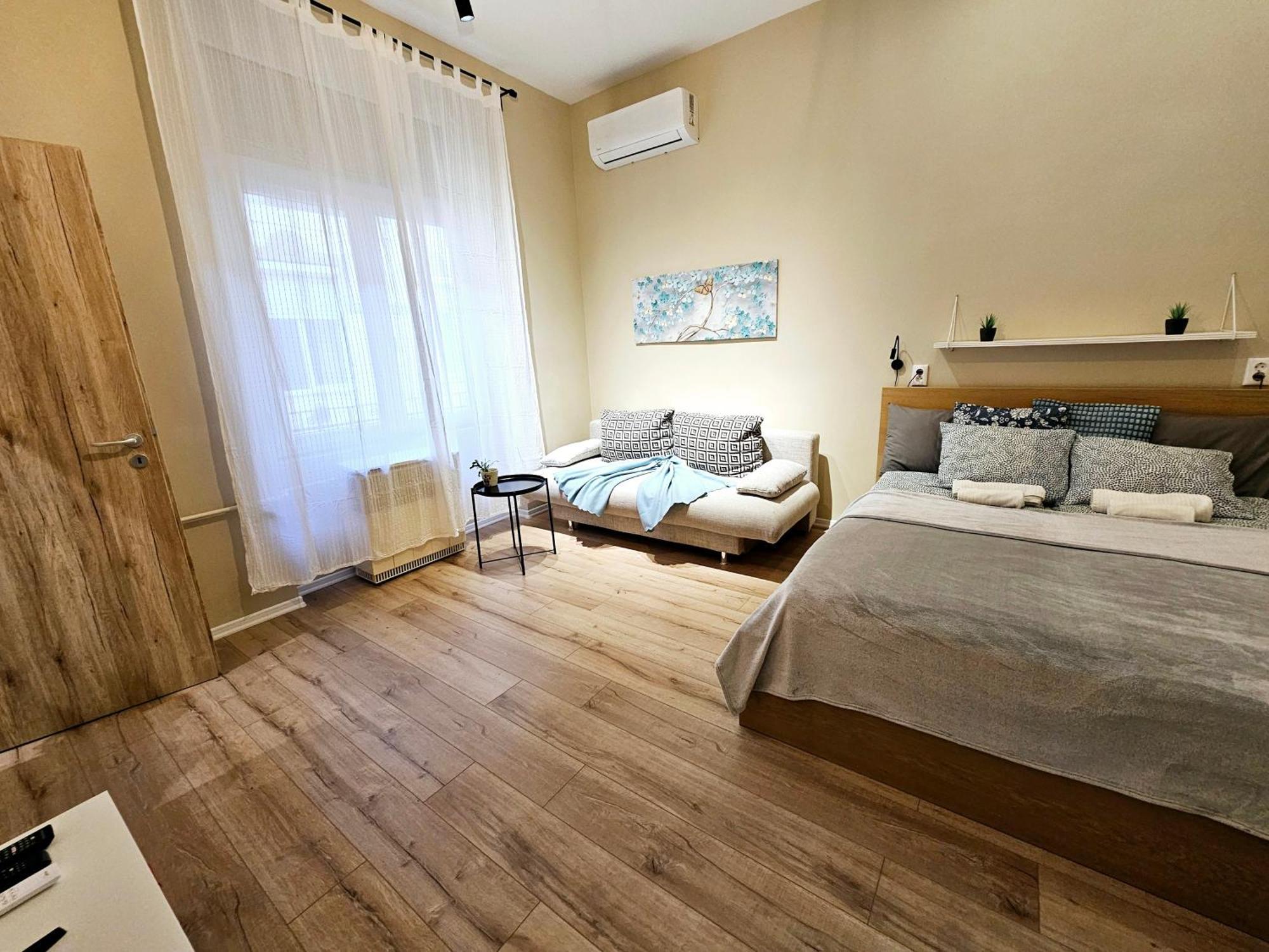 Apartment Petibo - Kazinczy 10., A/c, Location Downtown